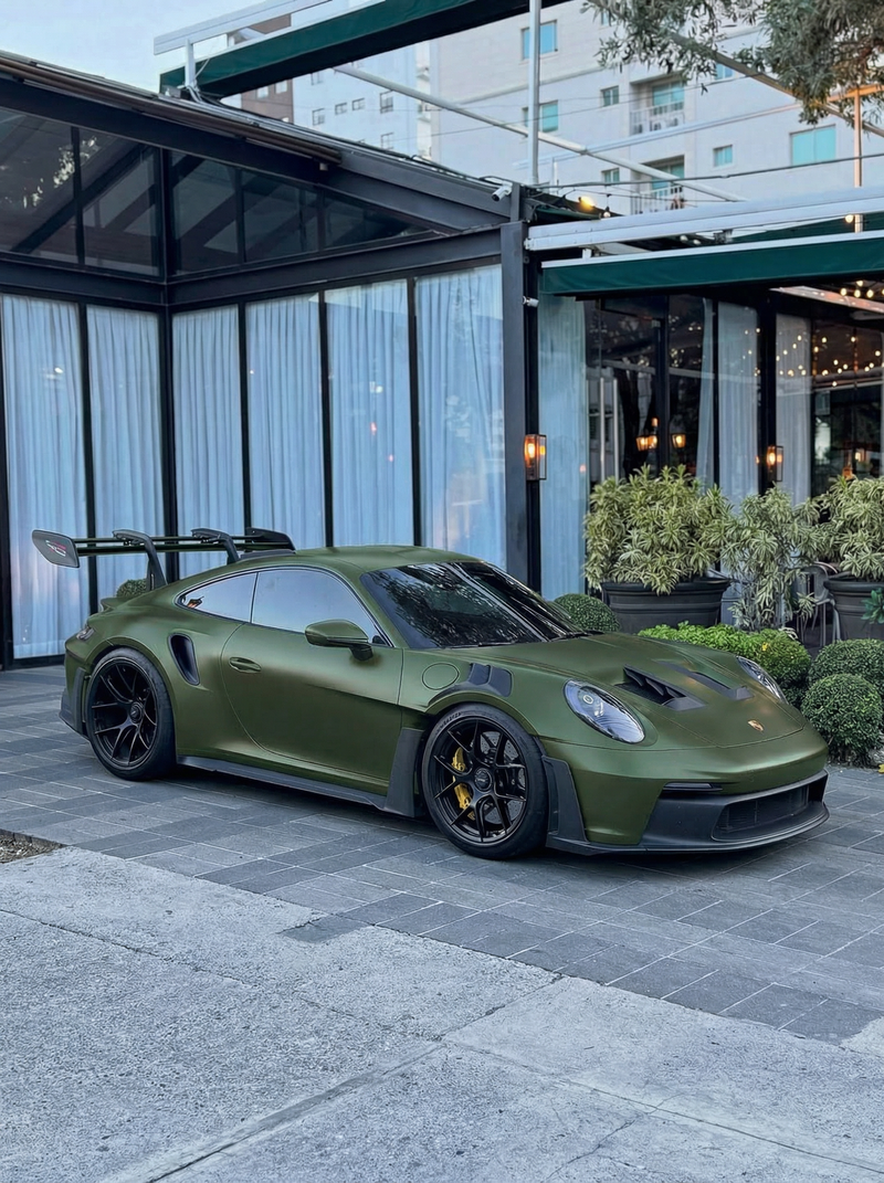 Matte Iridescent Magic Grey